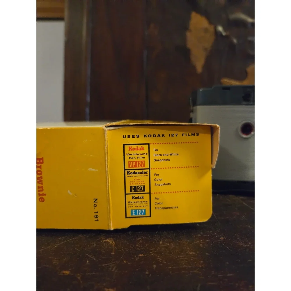 Vintage Kodak Brownie Fiesta‎ 127 Film Camera with Original Box No. 181